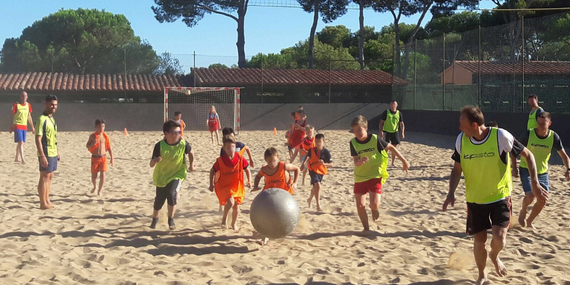 Activitats infantils i juvenils al Càmping Calella de Palafrugell